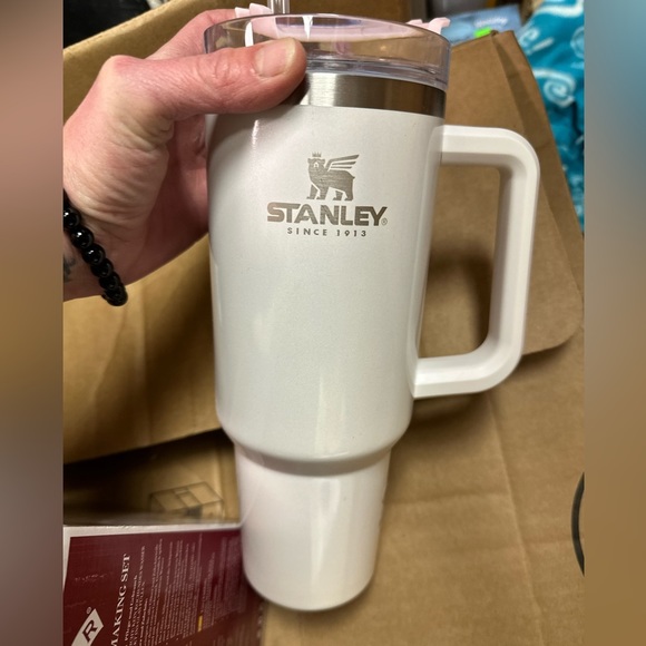 Stanley 40oz Stainless Steel Adventure Quencher Tumbler - Frost Pearlescent FLAW - Picture 2 of 5